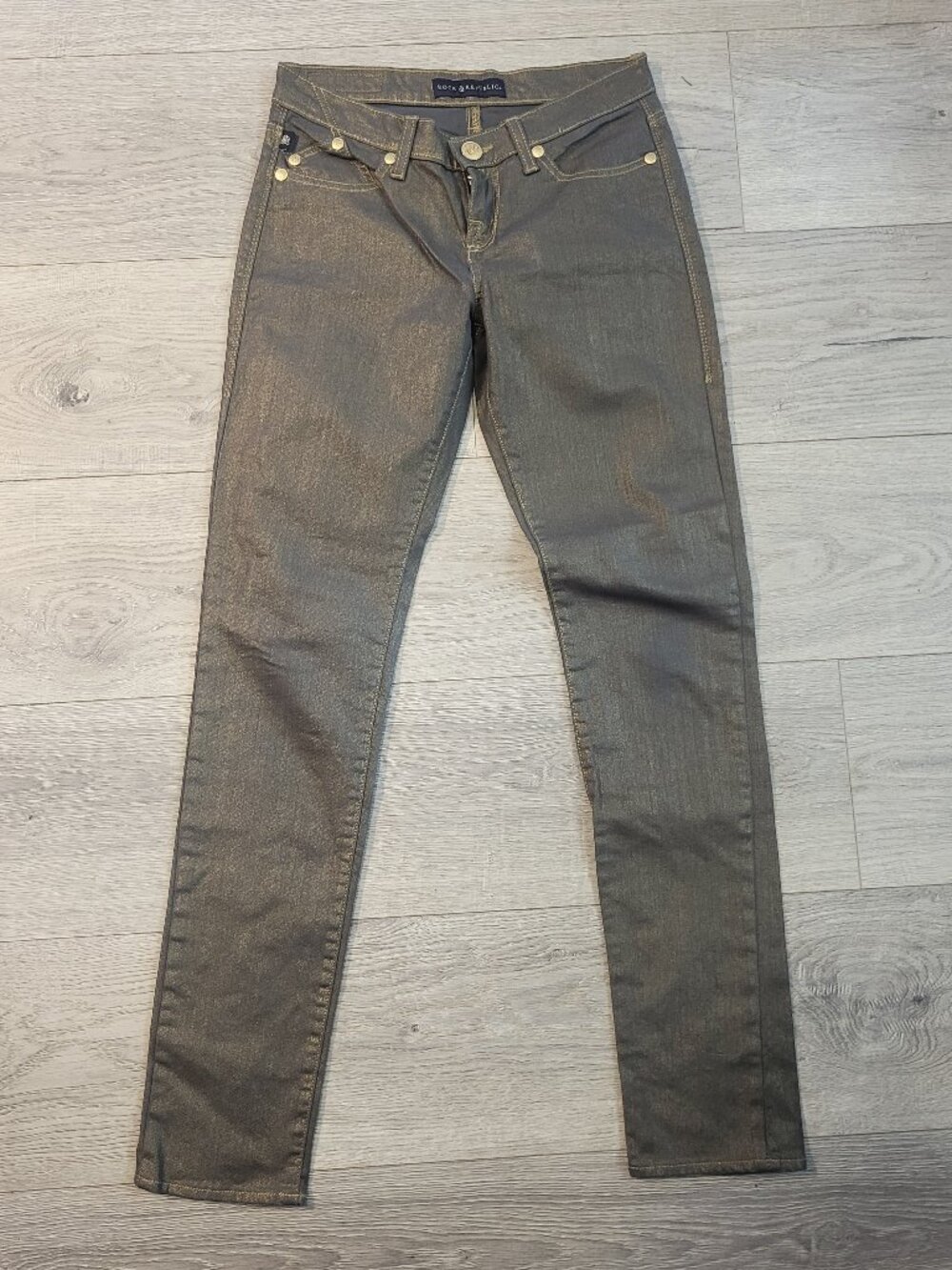 Rock & Republic ~ Sz 4 M ~ Metallic Gold Jeans ~ Excellent Condition